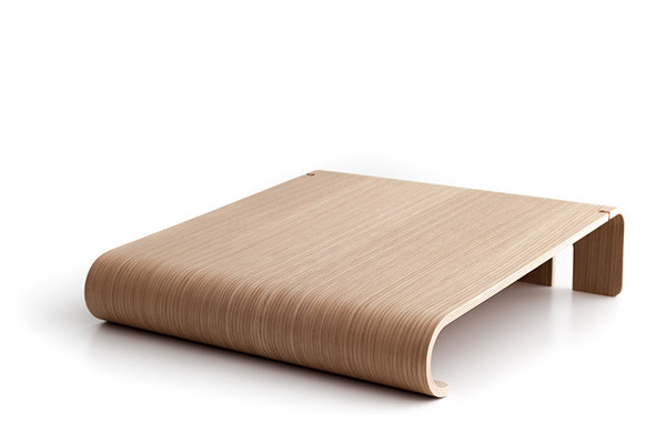 Bracket，notebook，computer，dissipate heat，metope，