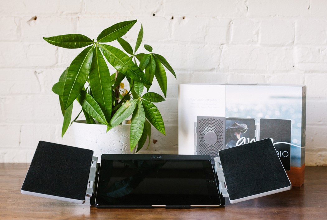 Reprint，IPad protective case，charge，speaker，