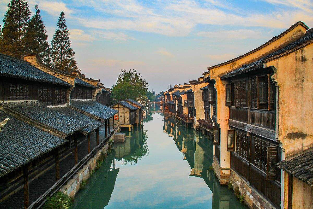 Ancient Architectural Buildings，Chinese traditional culture，Traditional elements，Chinese style，Architecture in Ming and Qing Dynasties，classic，Wooden structure，Wuzhen，traditional architecture ，cornices，