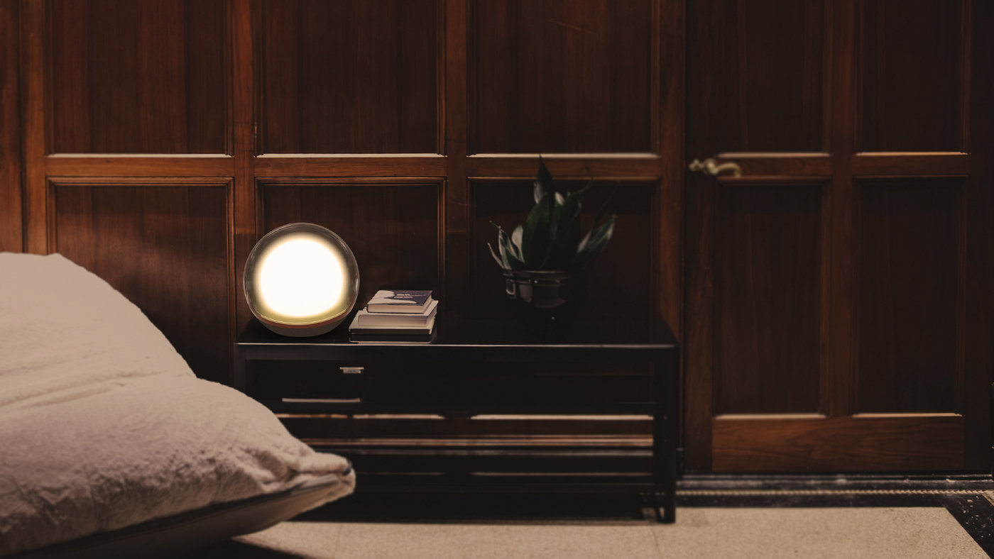 lamp，alarm clock，