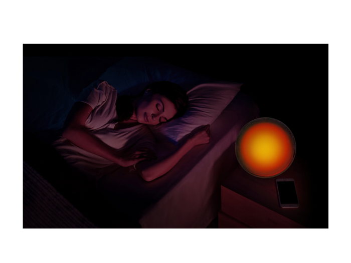 lamp，alarm clock，