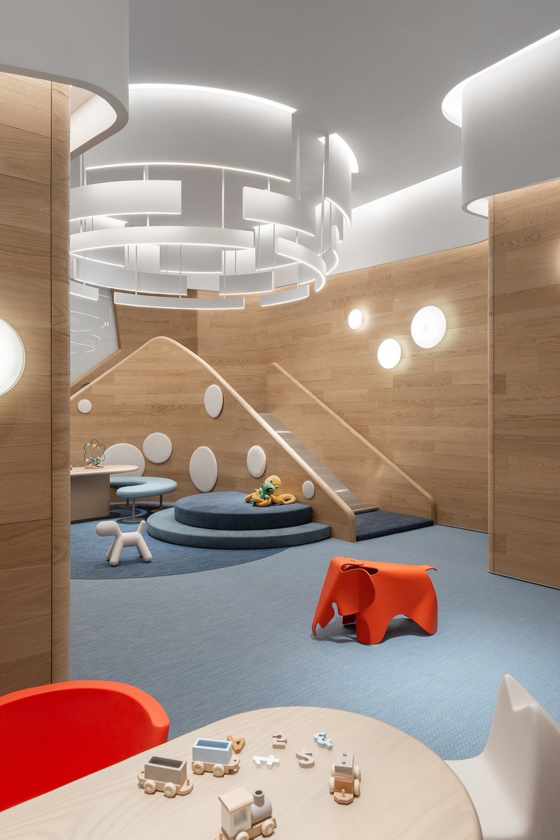 2025 Gold Point Design Award，