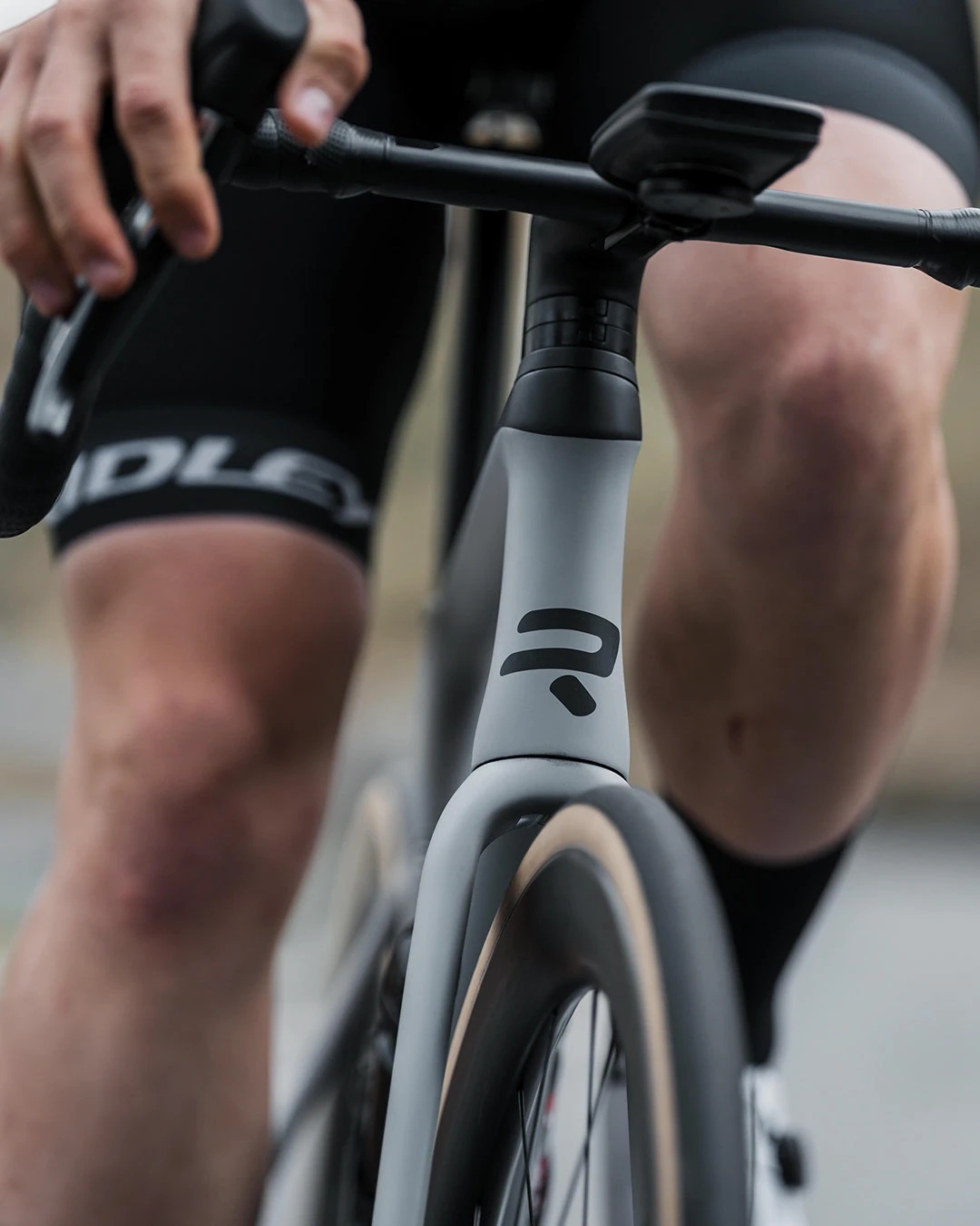 RIDLEY Falcn RS，Race Bicycle，vehicle，industrial design，