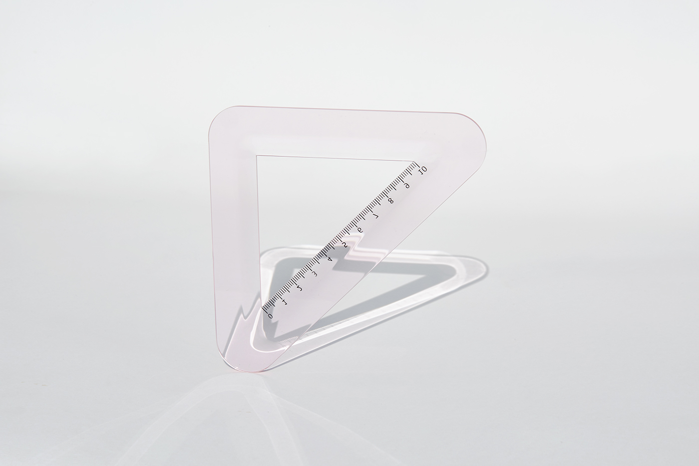 Transparent ruler，Triangular ruler，ruler，Ruler set，ruler，bowl，Pencil sharpener，Graduation project，Stationery design，