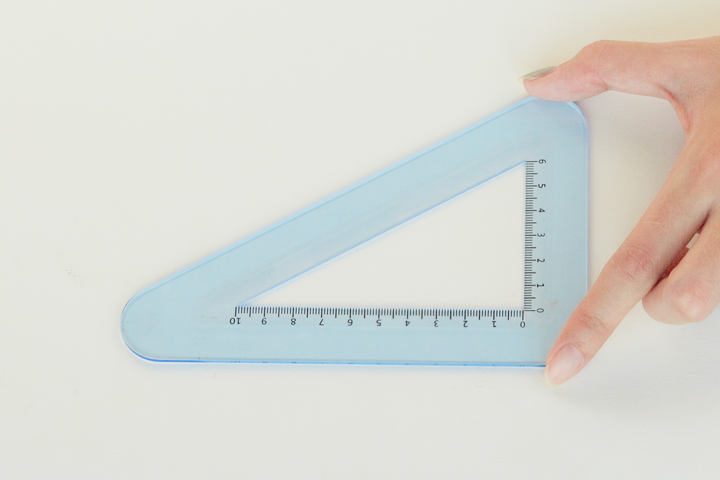Transparent ruler，Triangular ruler，ruler，Ruler set，ruler，bowl，Pencil sharpener，Graduation project，Stationery design，