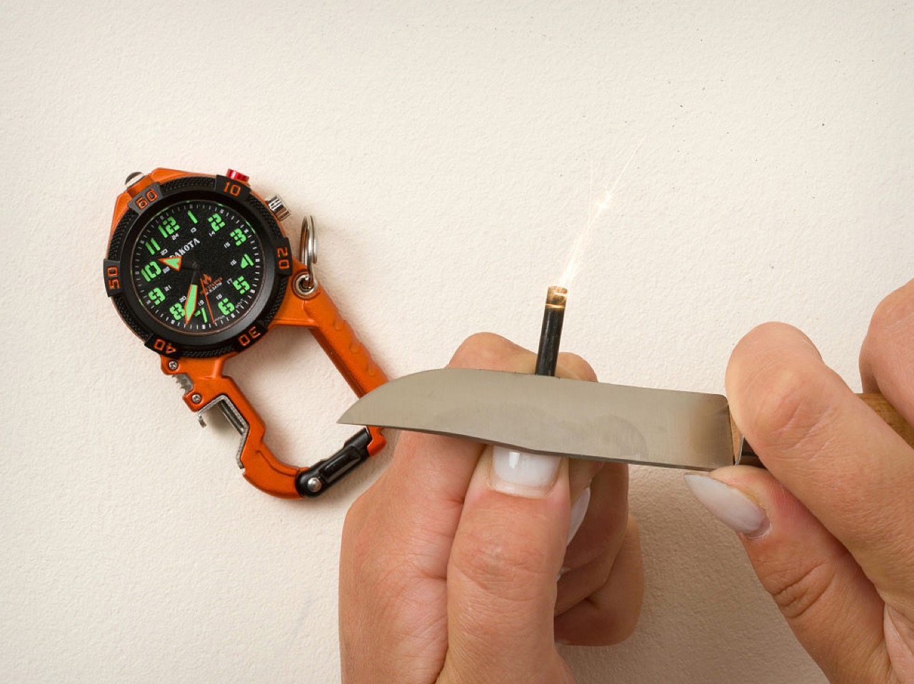 Outdoor Survival Table，Flint Clip，Fire Tools，camping outfit，