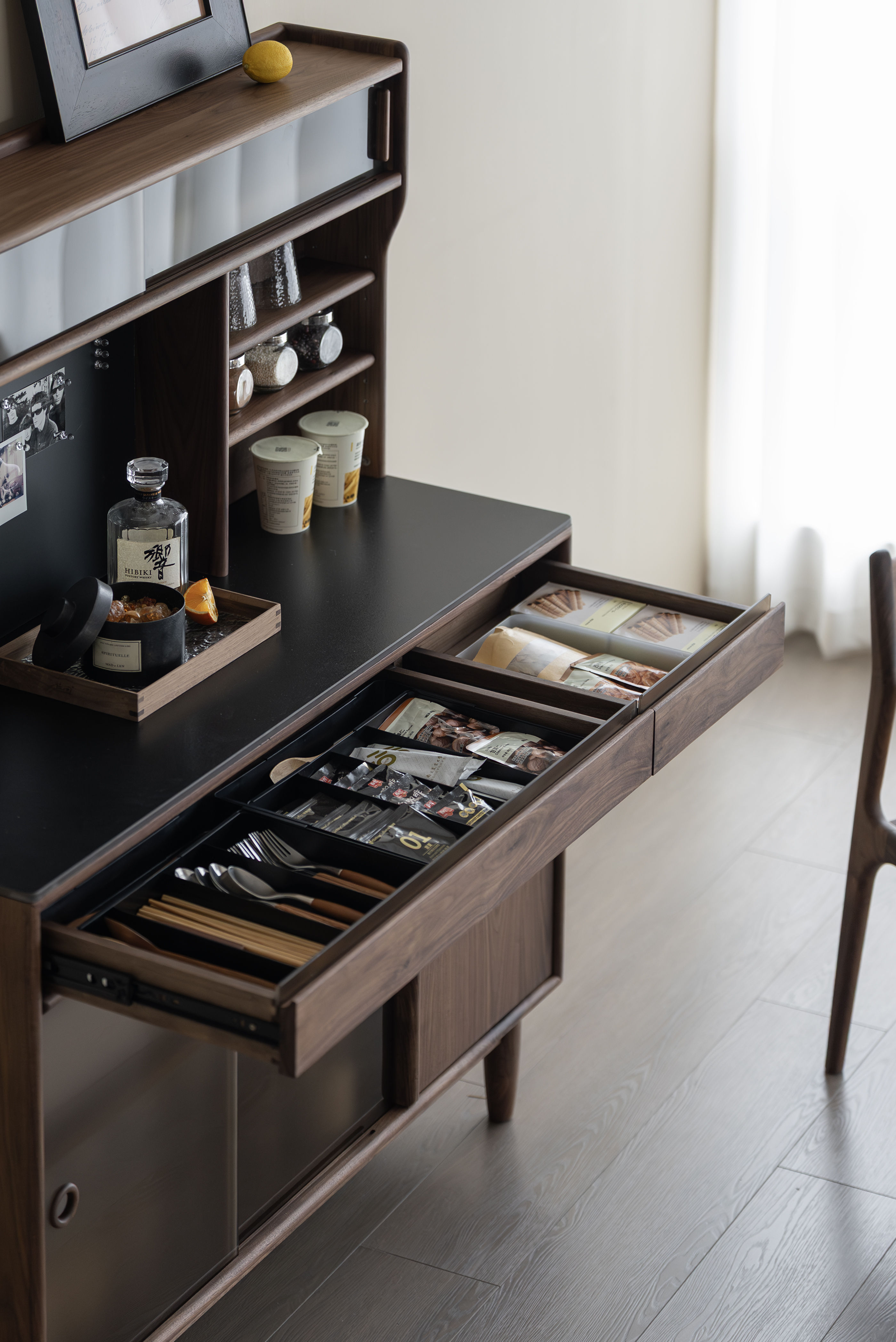 Original design，Black walnut furniture，Solid wood furniture，Residential Furniture，furniture design ，Sideboard，