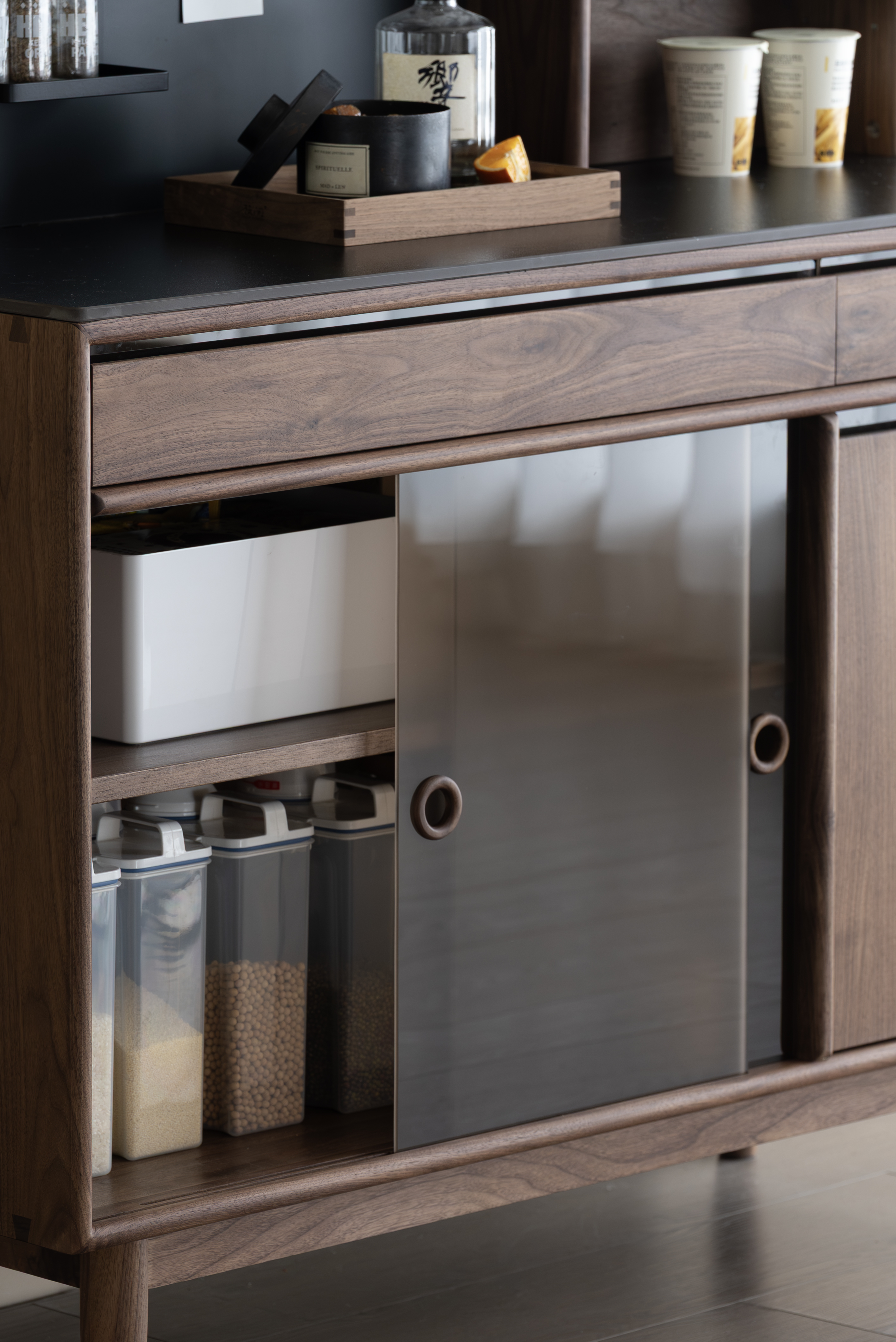 Original design，Black walnut furniture，Solid wood furniture，Residential Furniture，furniture design ，Sideboard，