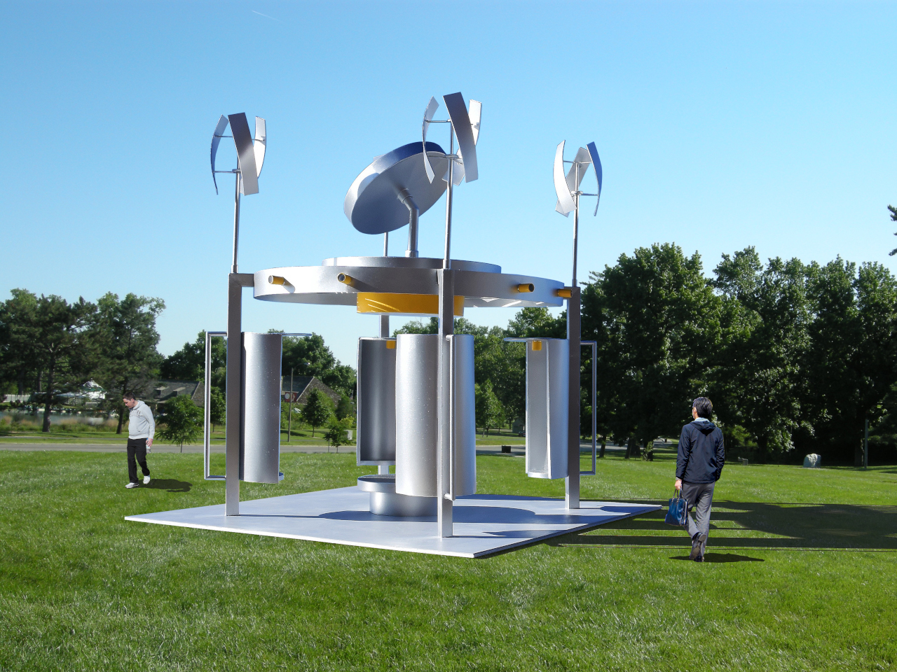 Solar pavilion，renewable energy，Campus public facilities，Wind Turbine，Green building，