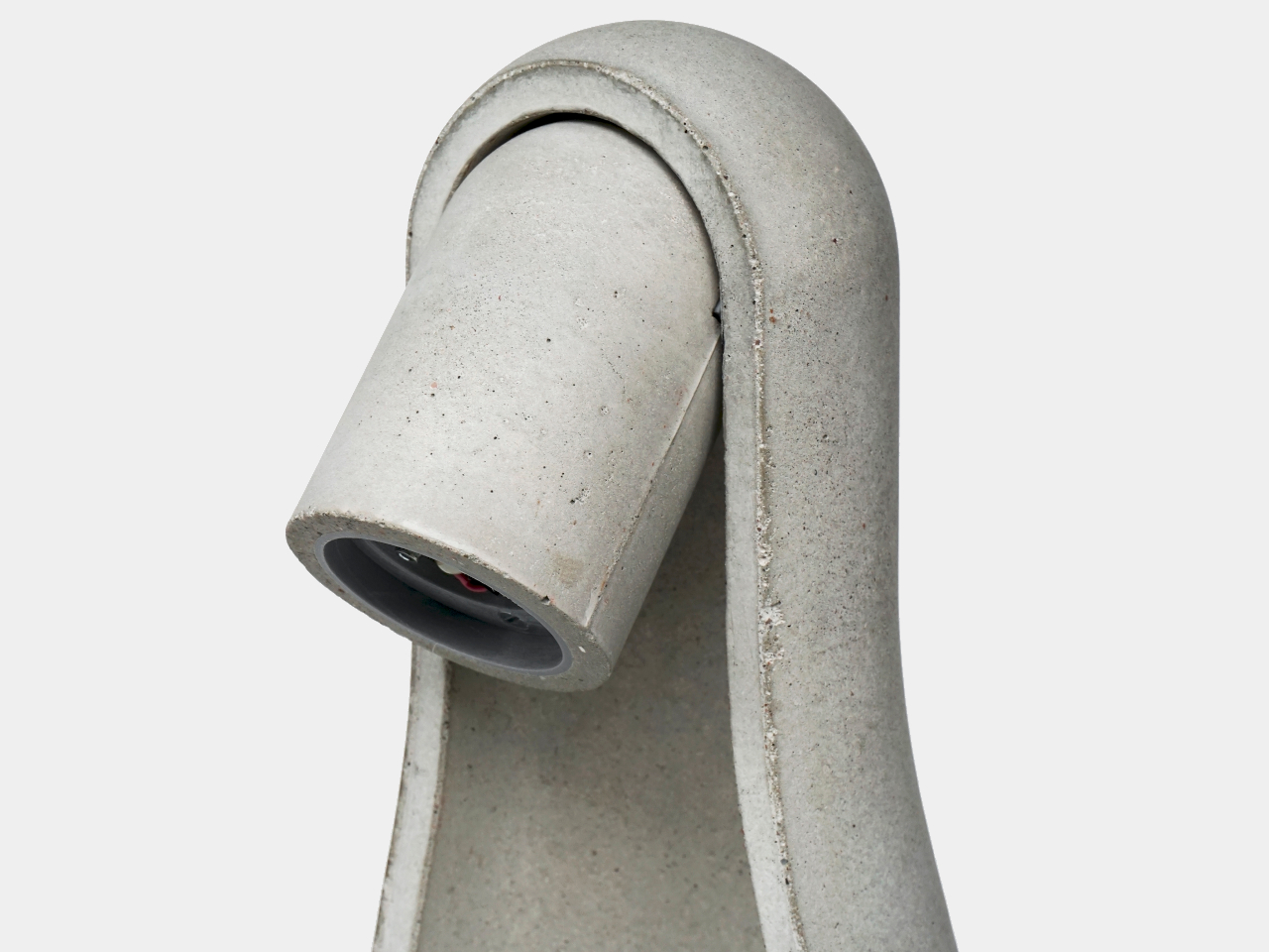Mikka Table Lamp，concrete，Creative lamps，Non-coarse wild wind furniture，