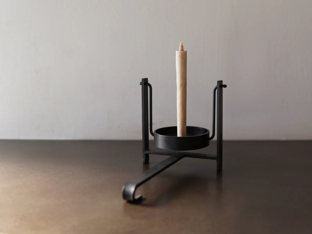 Pendulum Candlestick，iron candlestick，teshoku，Hanging design，