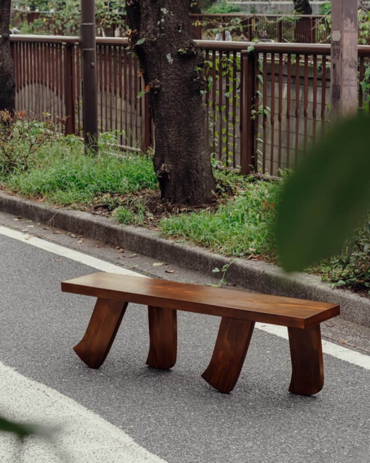 Barefoot Collection，Creative furniture，Barcelona，Solid wood furniture，Coffee table，