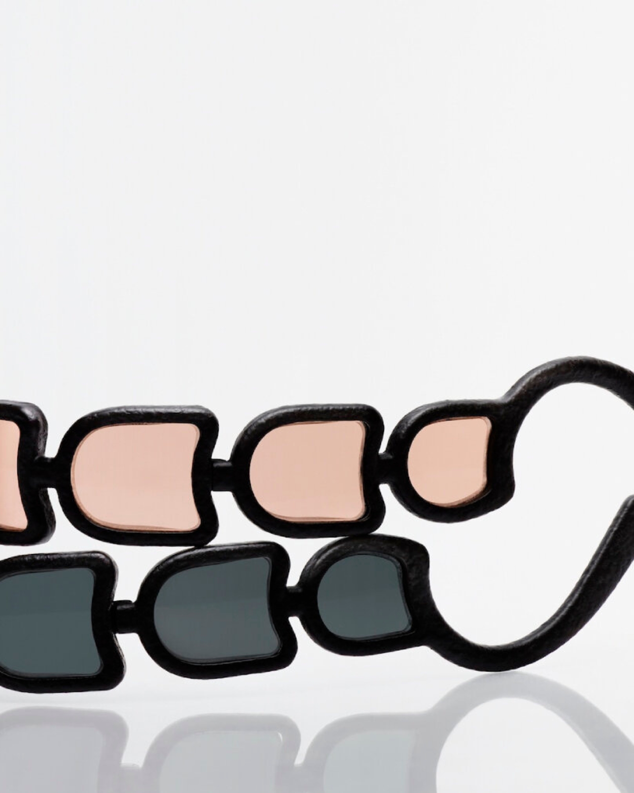 Issey Miyake Eyes，UROKO，Eight-lens sunglasses，Issey Miyake，ceramic flake，