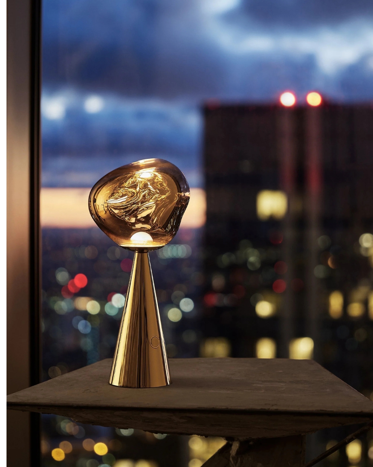 Wireless charging，Fused metal texture lamps，Tom Dixon，Atmosphere lamp，vacuum metallization，