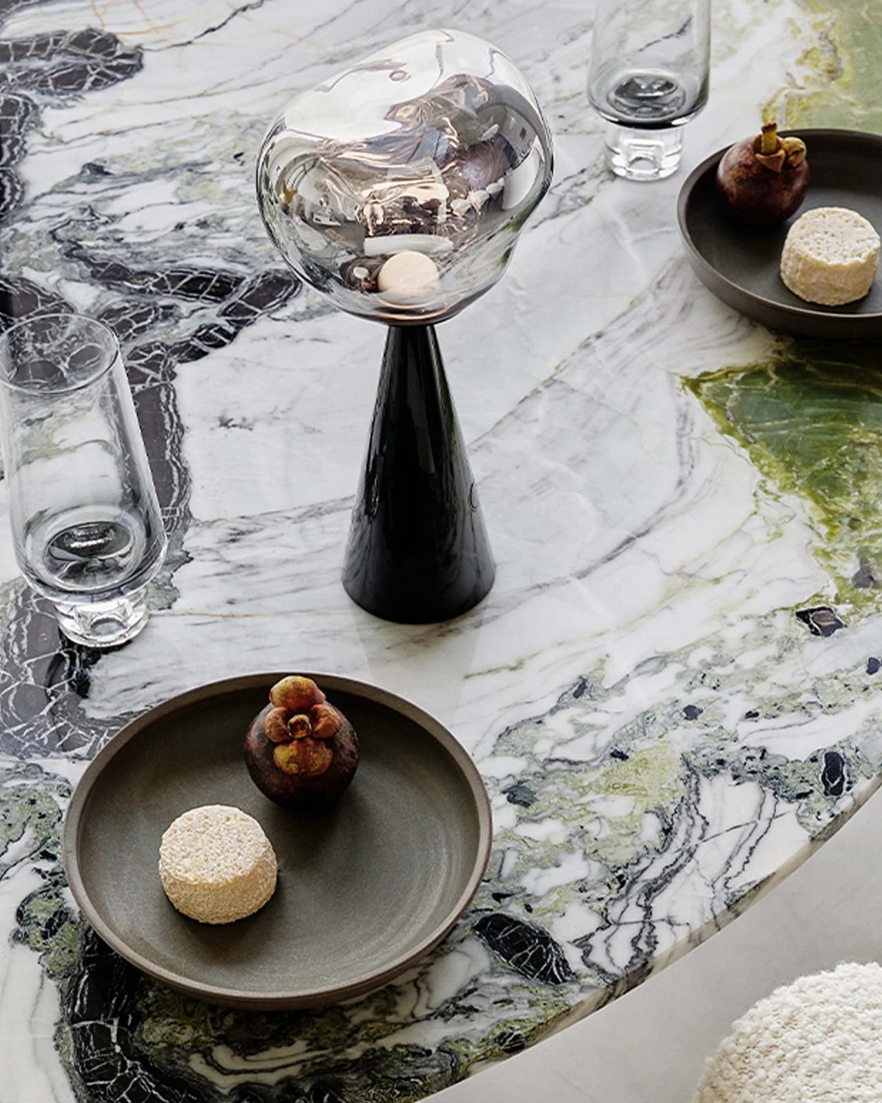 Wireless charging，Fused metal texture lamps，Tom Dixon，Atmosphere lamp，vacuum metallization，