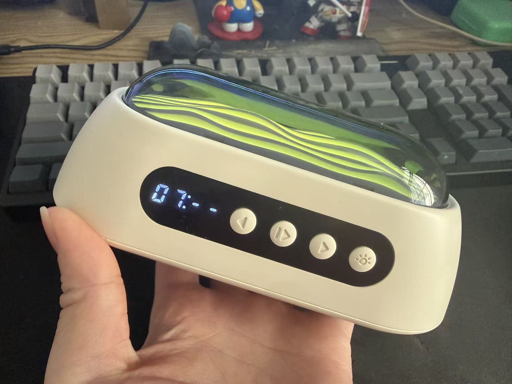 White noise，Night light，Bluetooth Speaker ，atmosphere，texture，lighting，