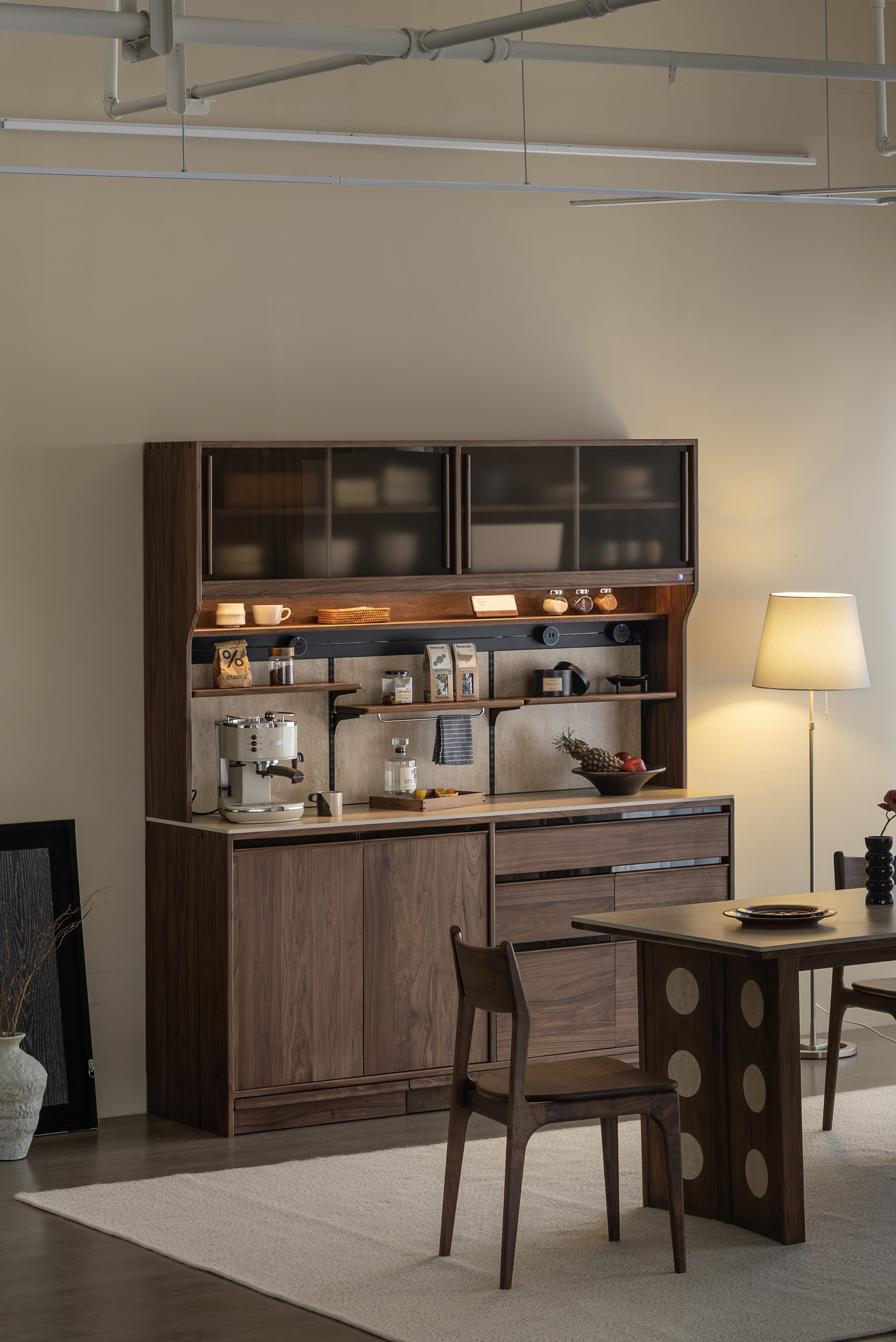 Sideboard，furniture design ，Residential Furniture，Solid wood furniture，Original design，Black walnut furniture，