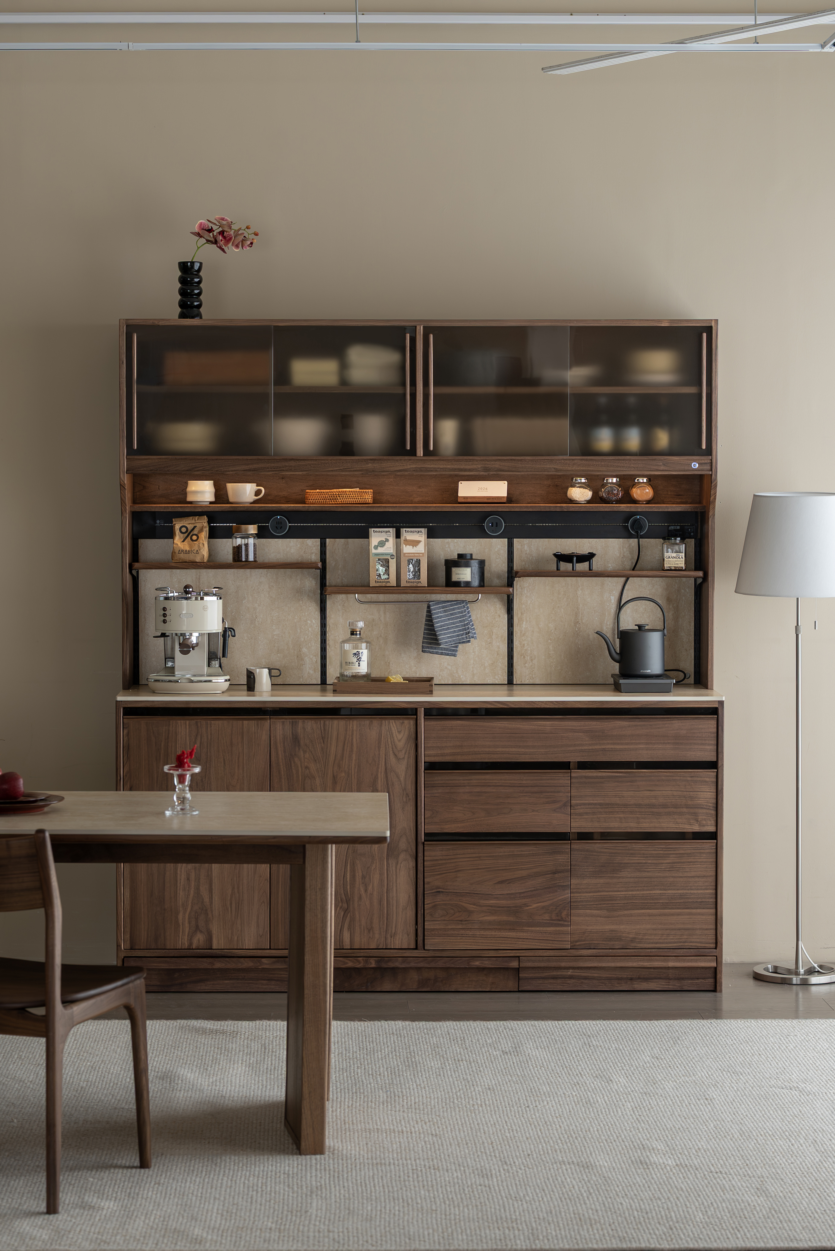 Sideboard，furniture design ，Residential Furniture，Solid wood furniture，Original design，Black walnut furniture，