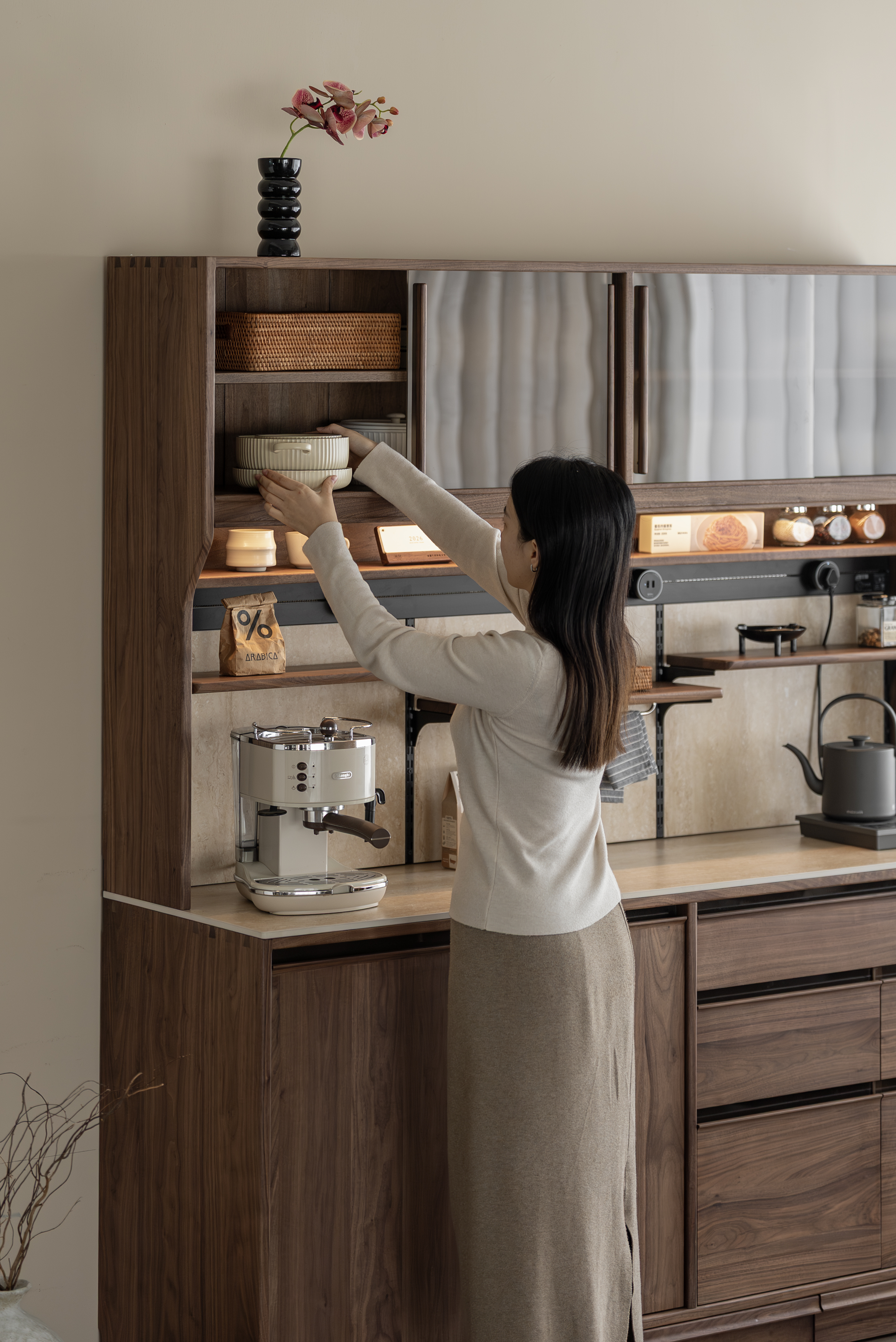 Sideboard，furniture design ，Residential Furniture，Solid wood furniture，Original design，Black walnut furniture，