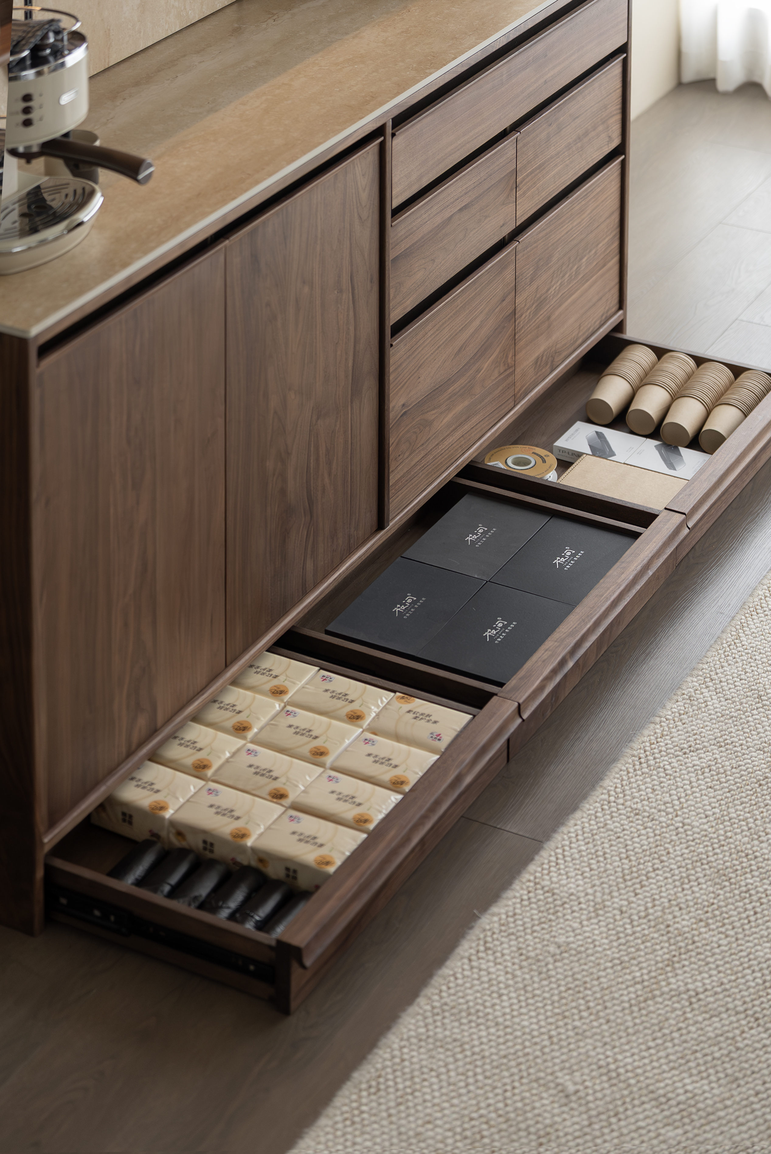 Sideboard，furniture design ，Residential Furniture，Solid wood furniture，Original design，Black walnut furniture，