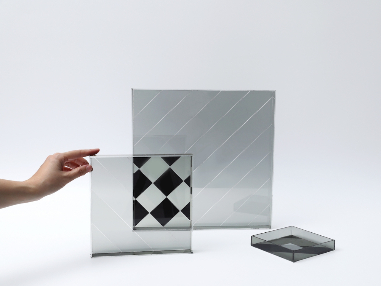 Lightware，Transparent glass tray works，Housewear & Furnishings，ornament，