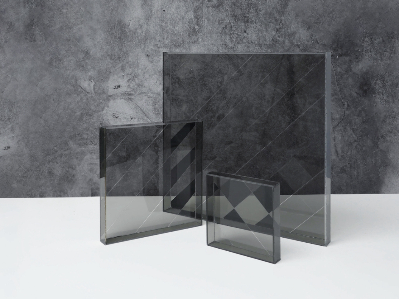 Lightware，Transparent glass tray works，Housewear & Furnishings，ornament，