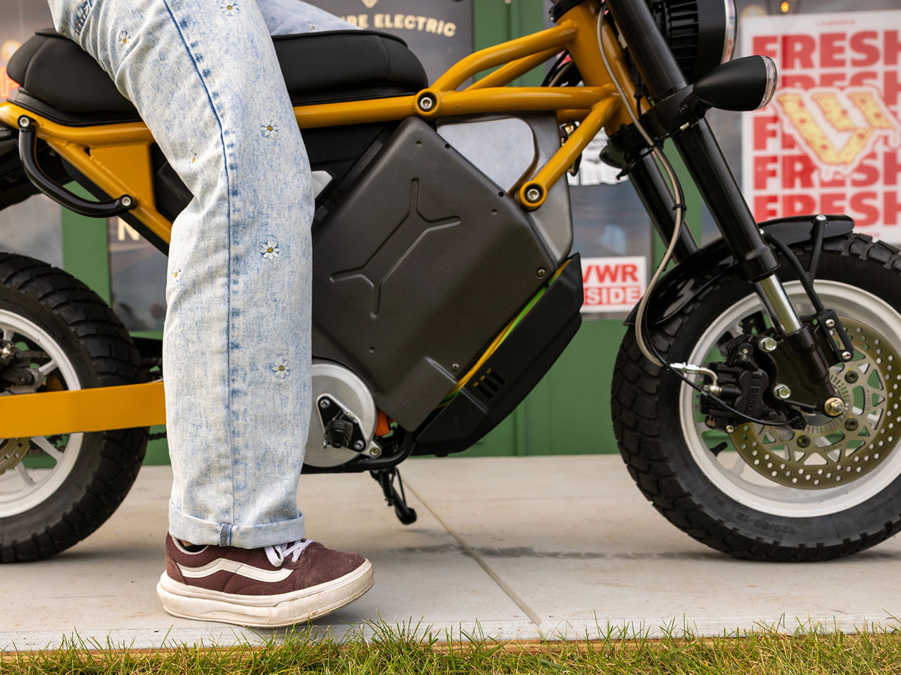 S4 Honcho，motorcycle，Electric motorcycle，vehicle，