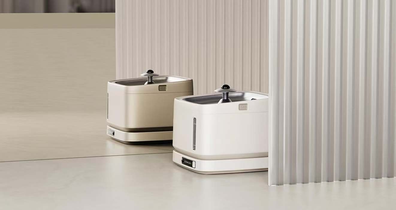 Pet water dispenser, water dispenser, water feeder，