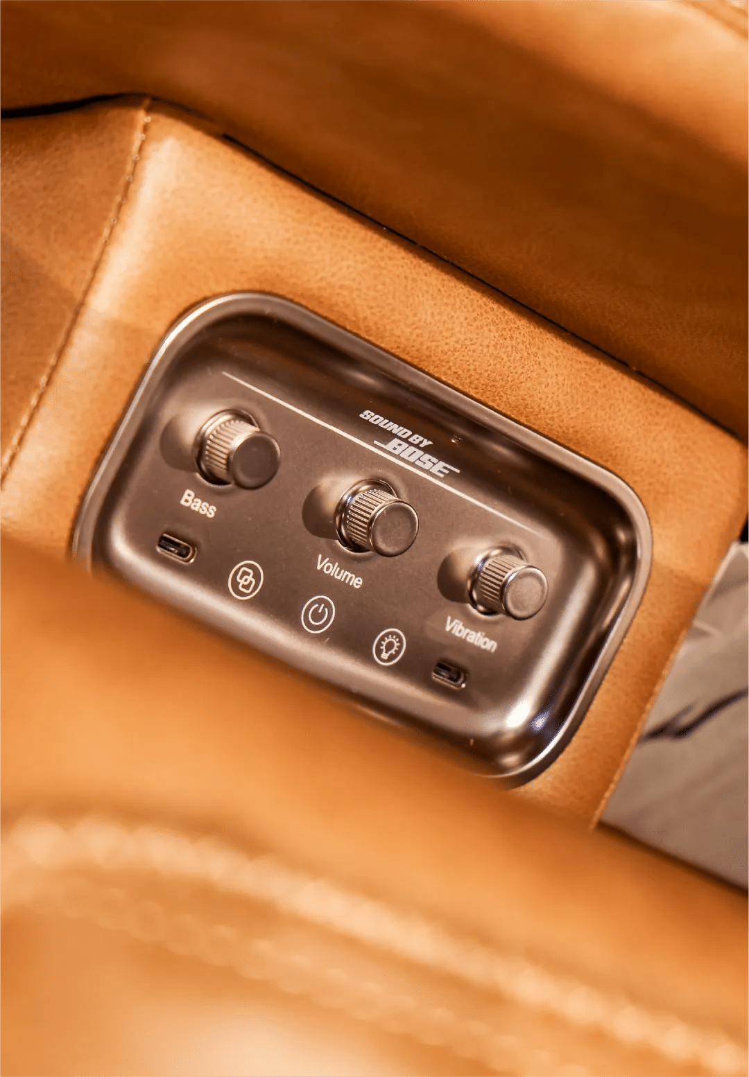 Brand Sailor，Design and build，Chivas press conference，Exhibition design，Commercial space design，Exhibition design，space design ，