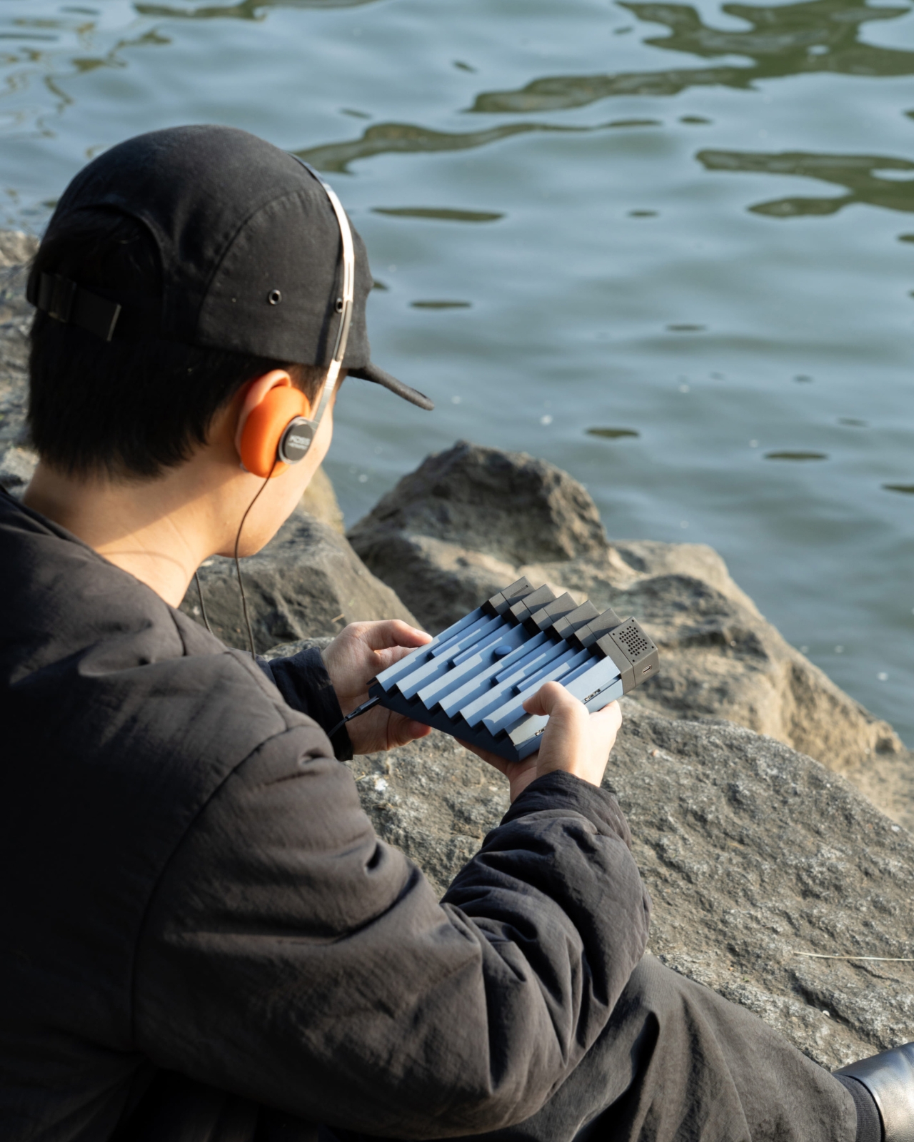 Everglow AI，Music sketchbook，Concept product，electronic product，