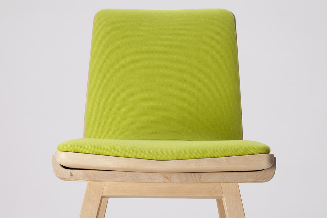 social contact，communal facilities，chair，