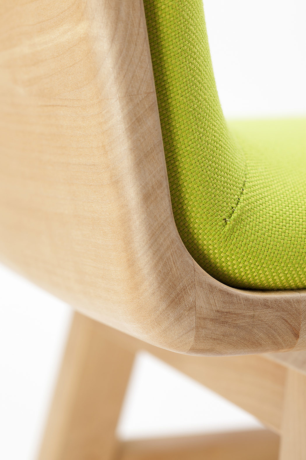 social contact，communal facilities，chair，