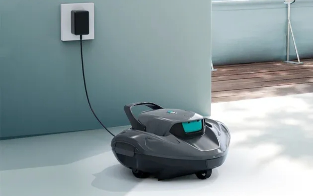 product design，Appearance design，industrial design，Swimming Pool Robot，Cleaning robot，