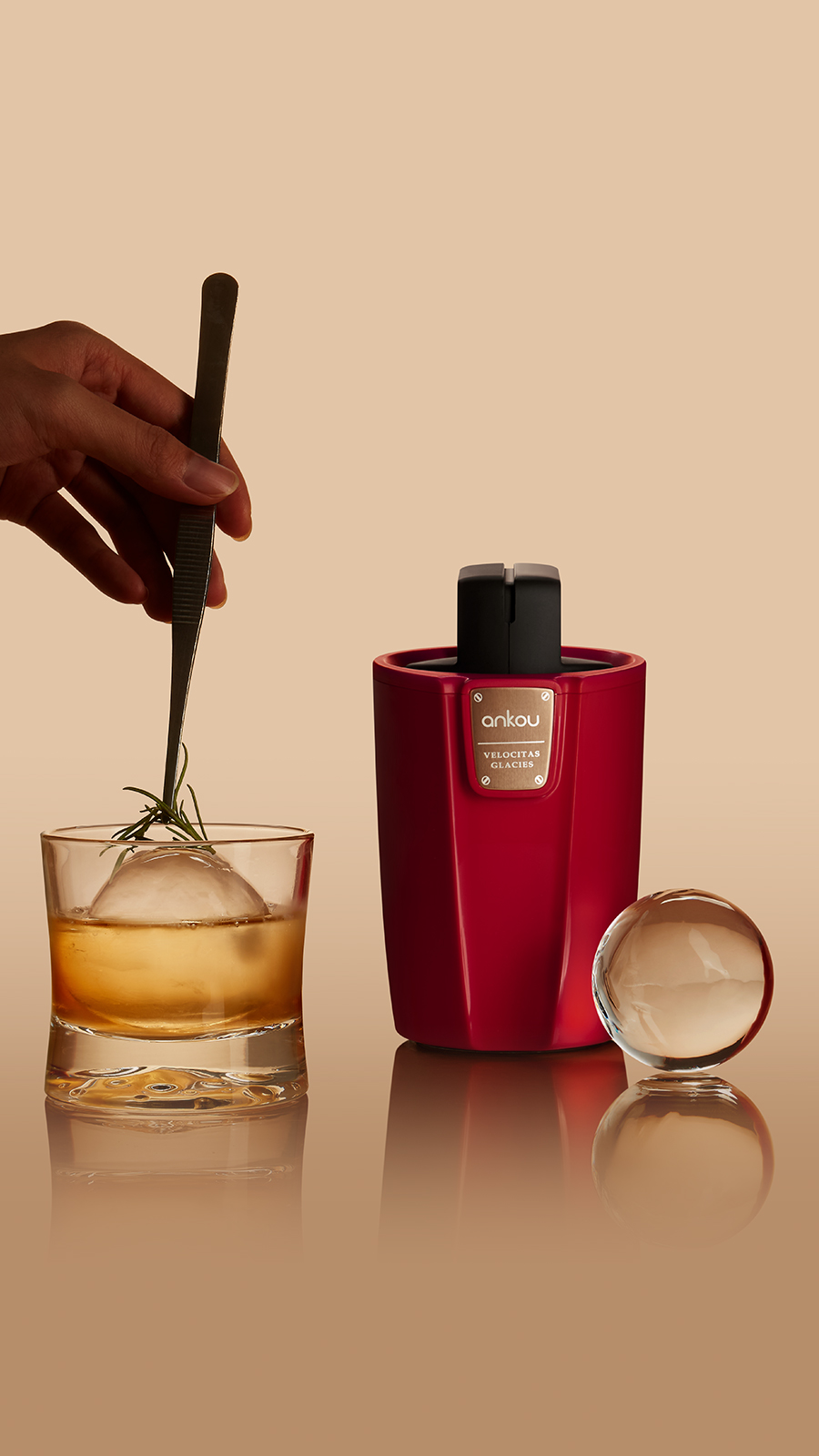 Whisky，cold drink，ice block，Ice lattice，Ice maker，