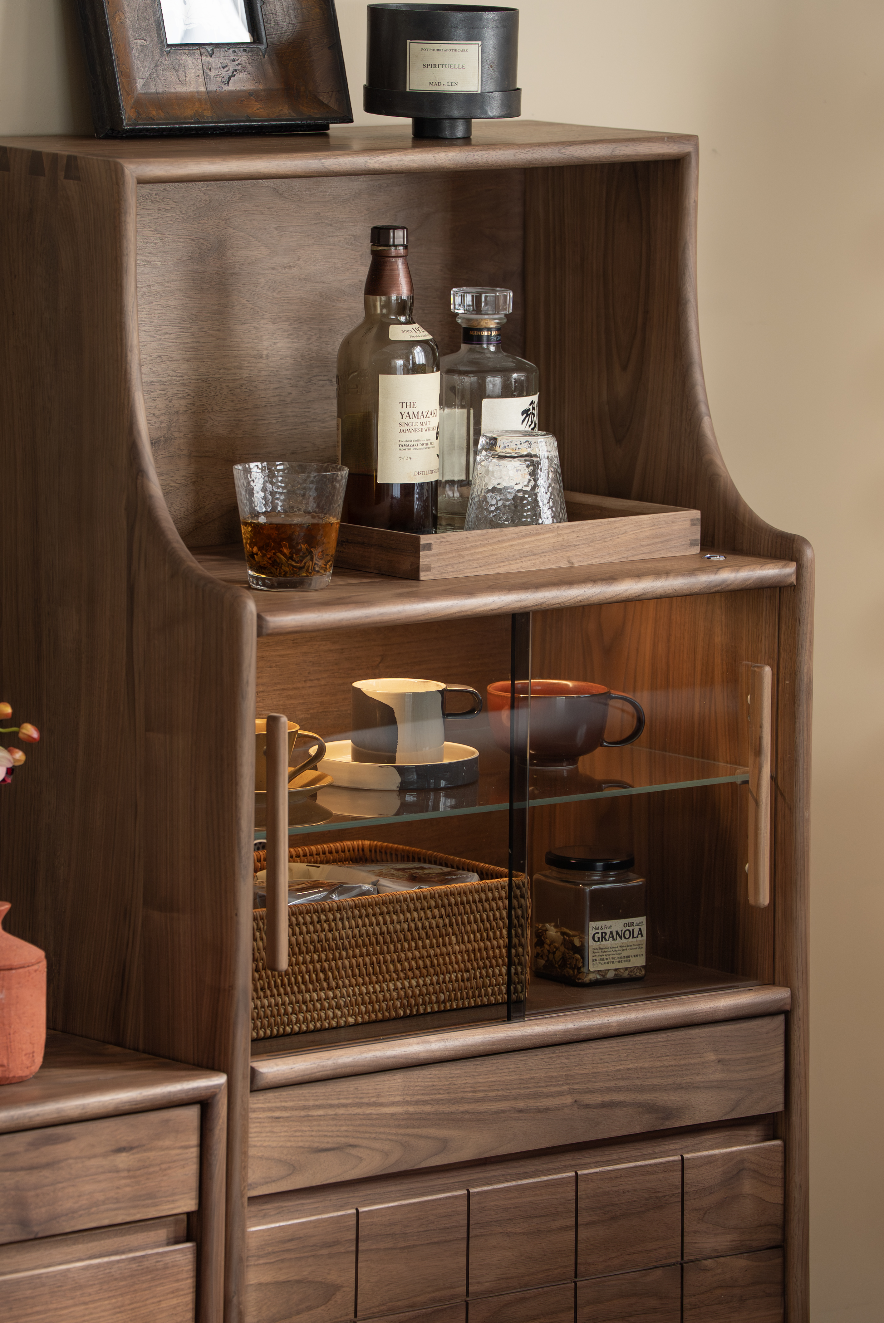 Original design，furniture design ，Residential Furniture，Solid wood furniture，Black walnut furniture，Side cabinet，