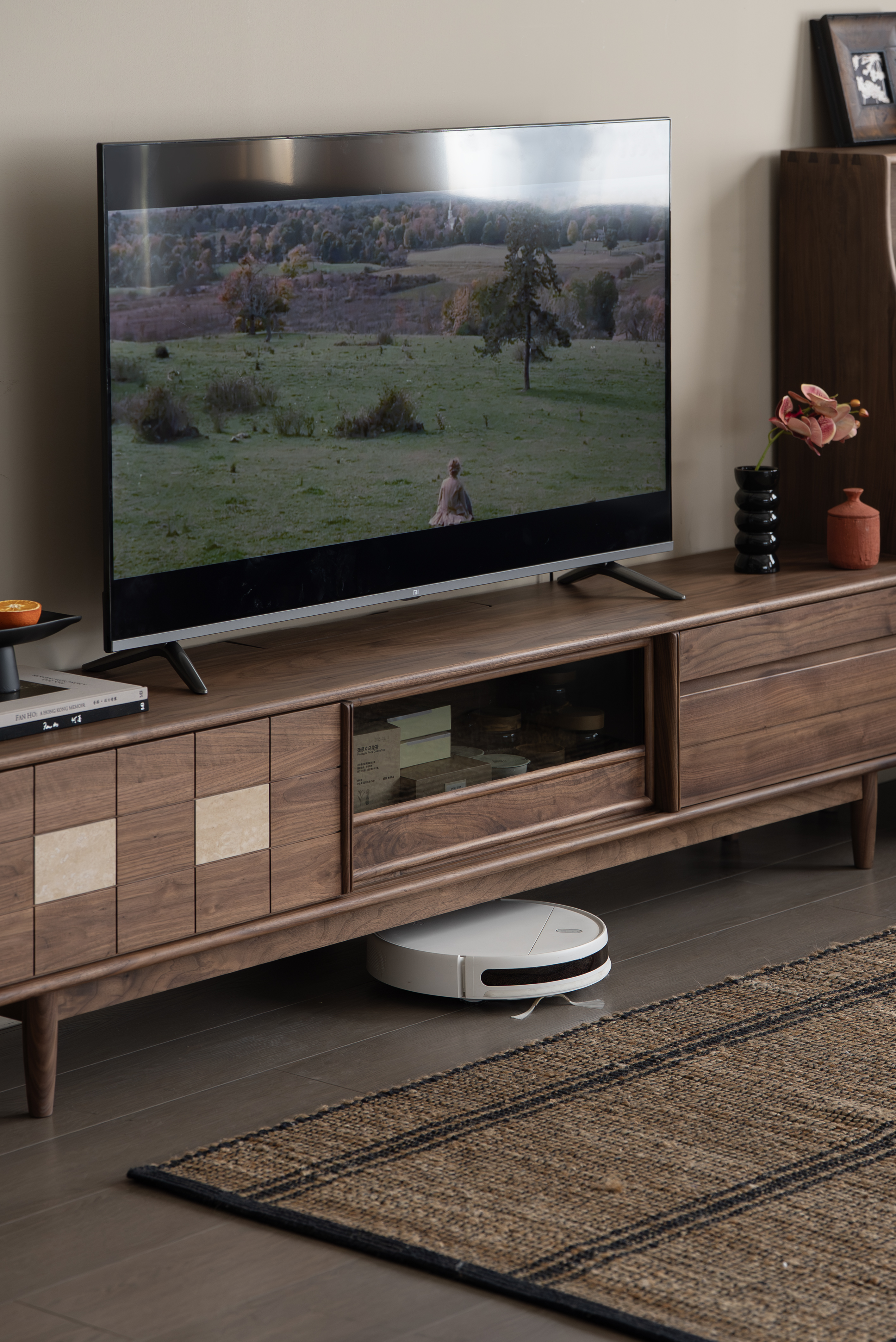 furniture design ，Residential Furniture，Solid wood furniture，Black walnut furniture，Original design，TV cabinet，