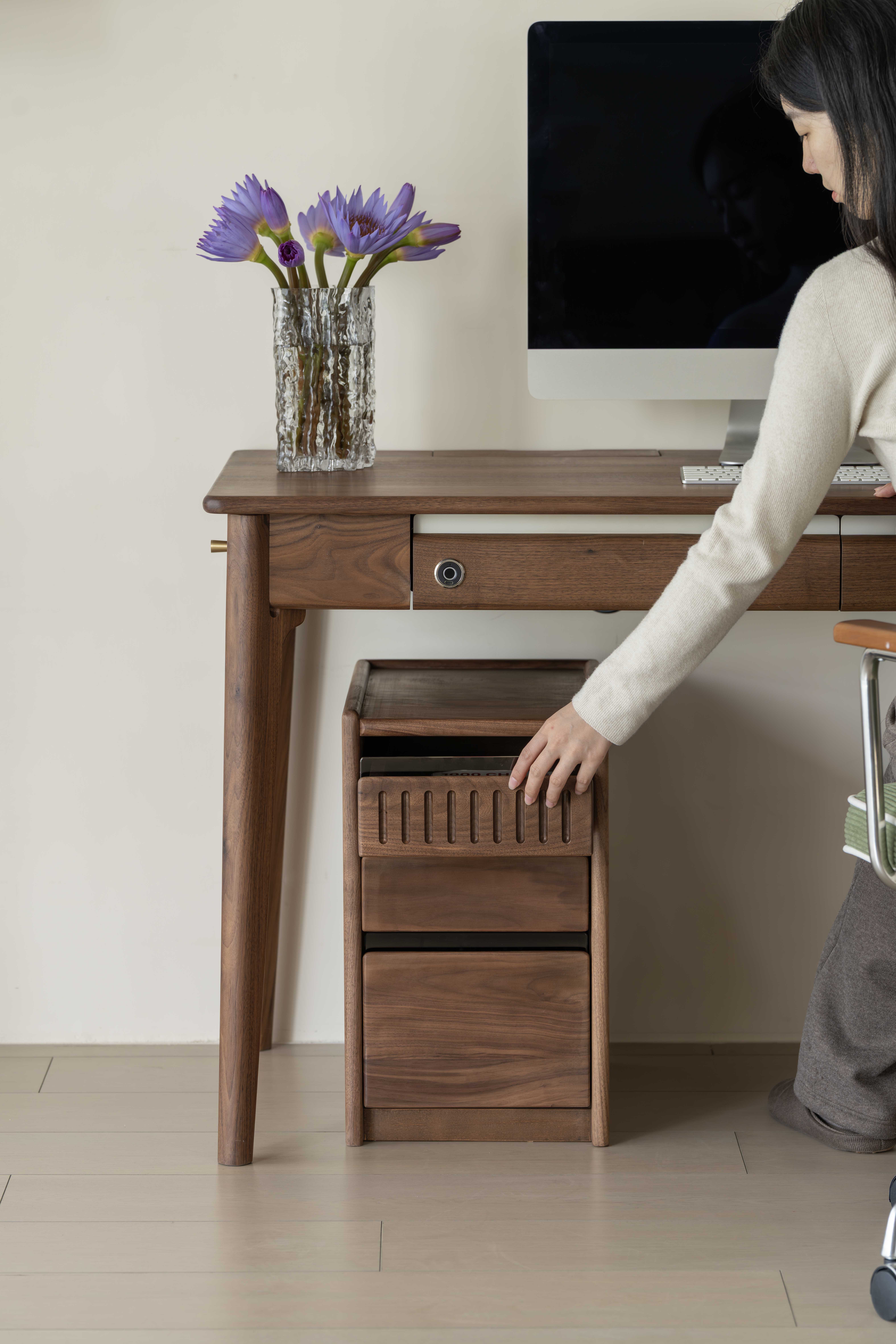 Black walnut furniture，Original design，Solid wood furniture，Black walnut furniture，Original design，Solid wood furniture，Residential Furniture，furniture design ，bedside cupboard，Residential Furniture，furniture design ，bedside cupboard，
