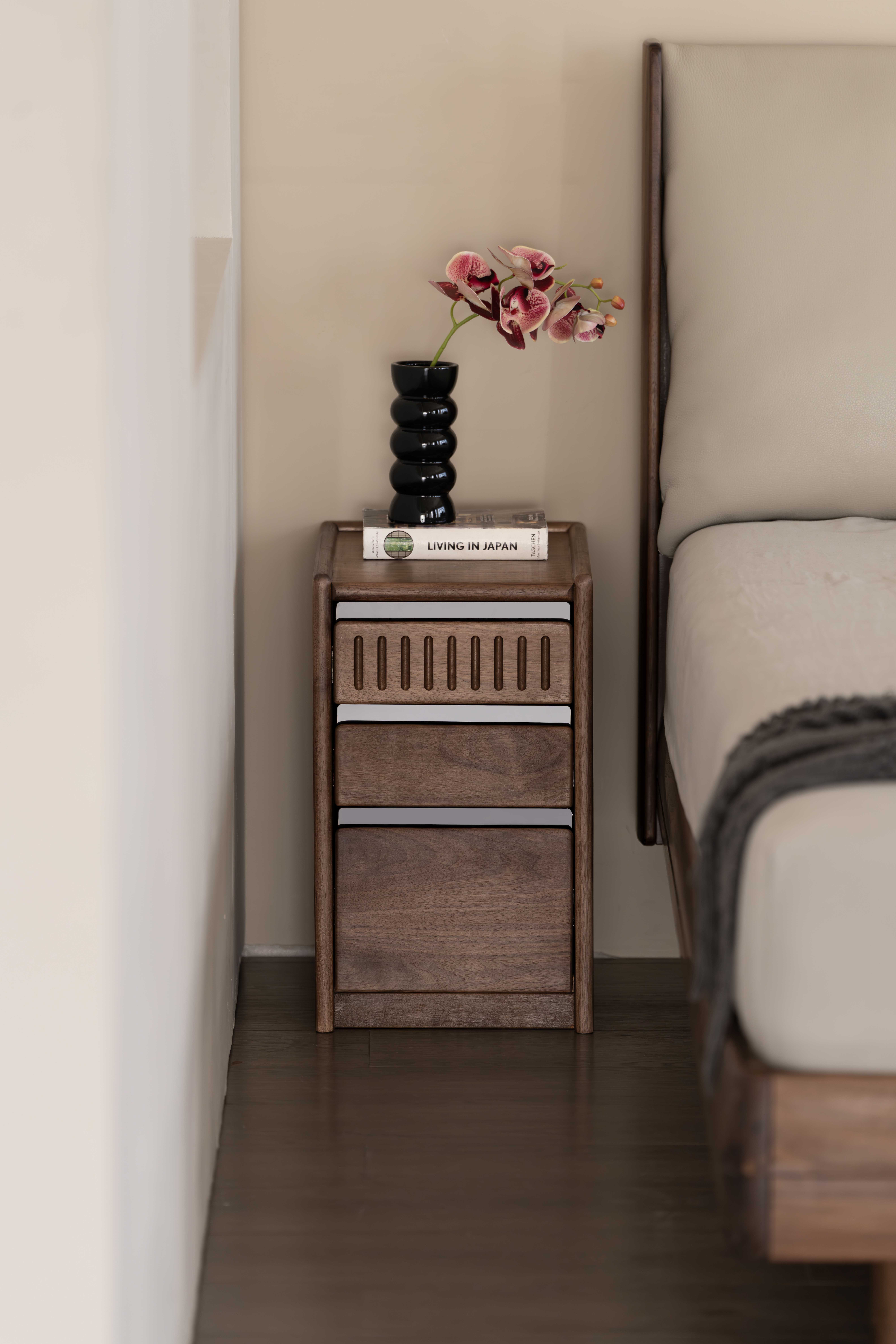 Black walnut furniture，Original design，Solid wood furniture，Black walnut furniture，Original design，Solid wood furniture，Residential Furniture，furniture design ，bedside cupboard，Residential Furniture，furniture design ，bedside cupboard，