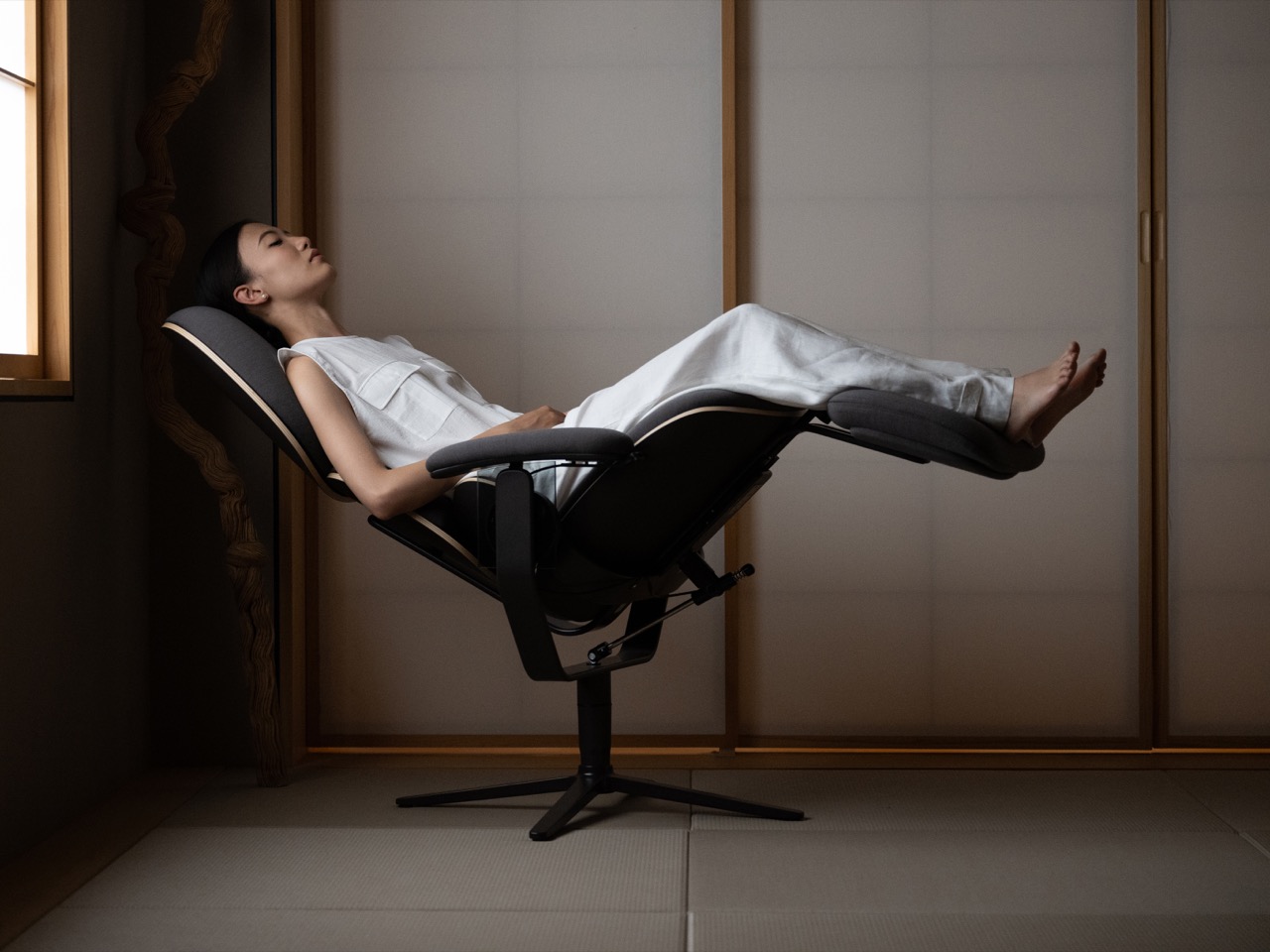 weightless recliner，Zero gravity，respiratory induction，meditation，Floatation，