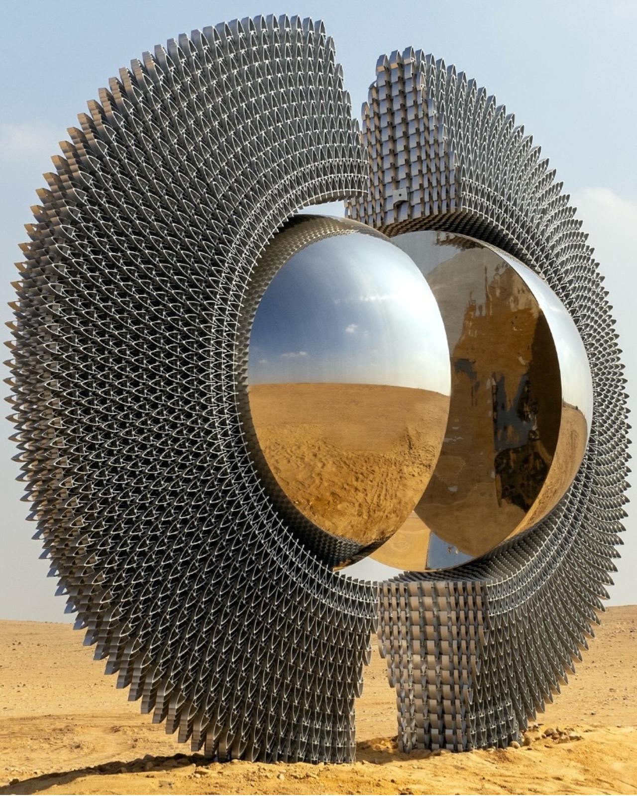 Pyramids of Giza，Mirror aluminum device，Ring of Light，The Shen，