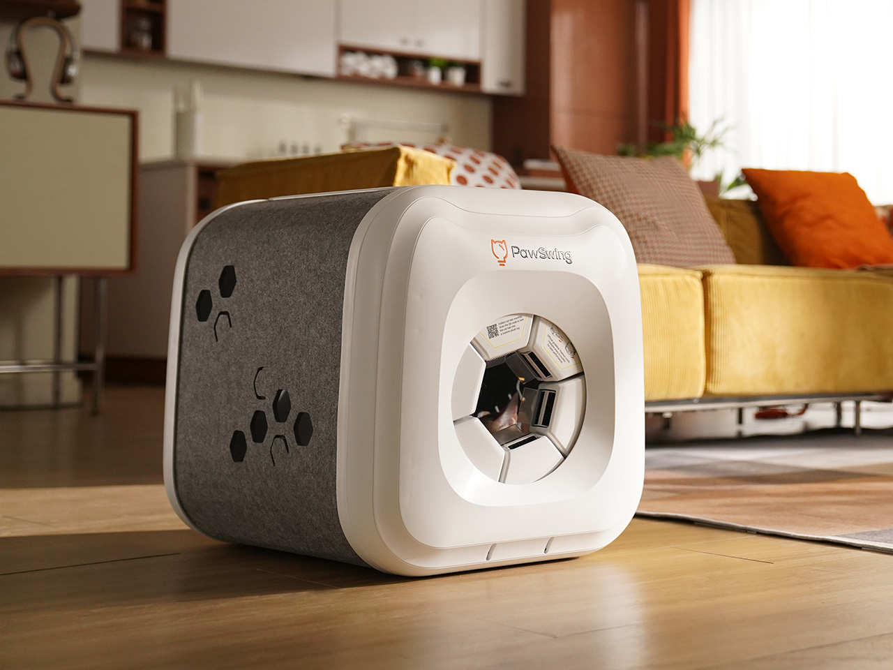 PawSwing Neo，Cat nest，Automatic combing，bionic cat tongue，Pet Beauty，