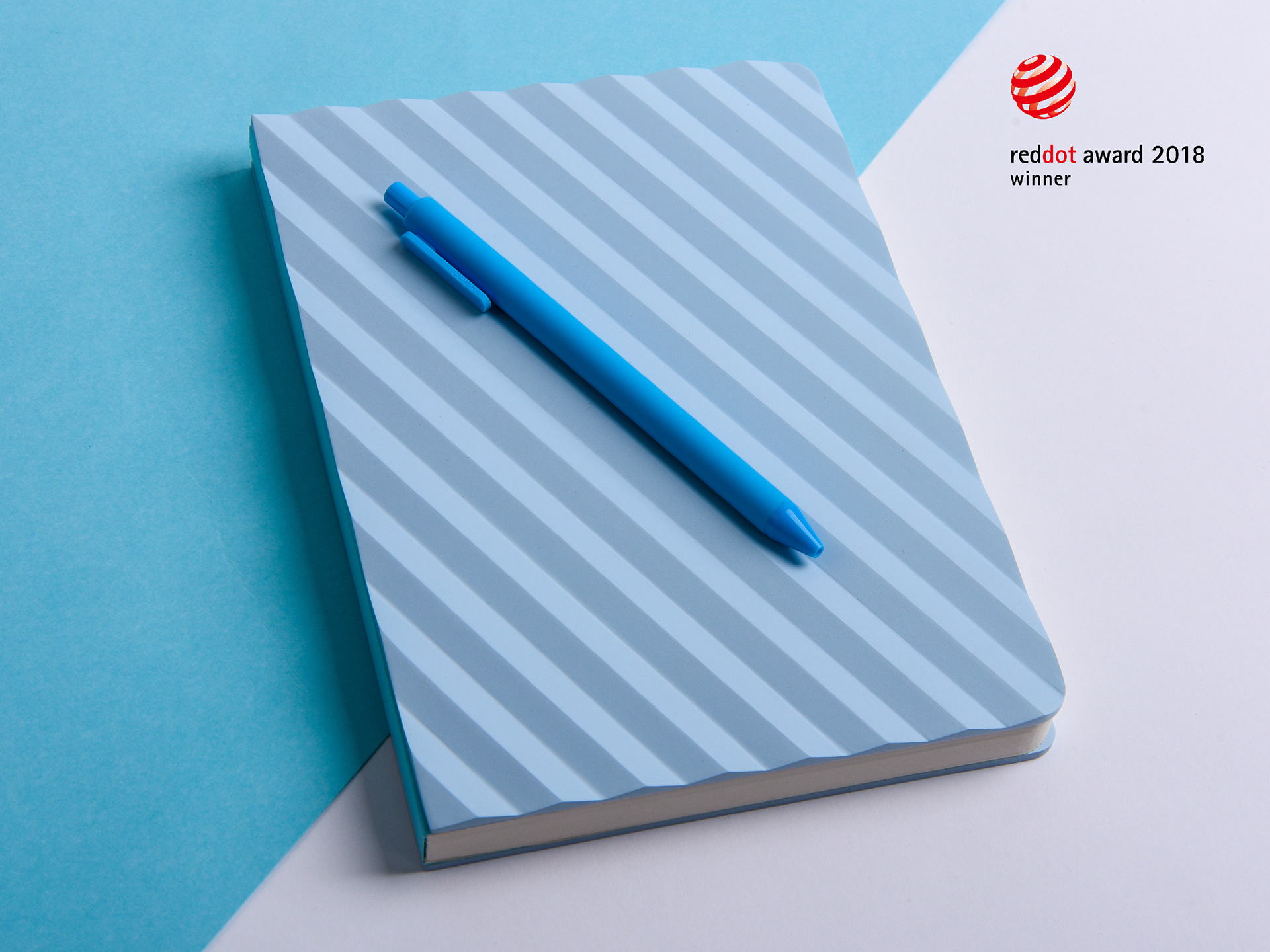 wall calendar，calendar，Desk calendar design，red dot，Wavy，Notebook design，Stationery design，