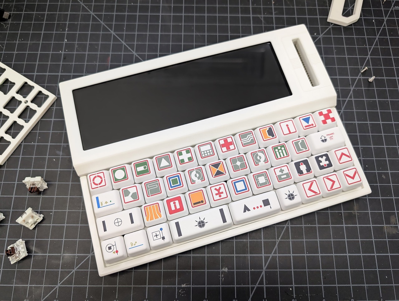 Typeframe，writing，Retro Punk，cad，No entertainment function，No network，