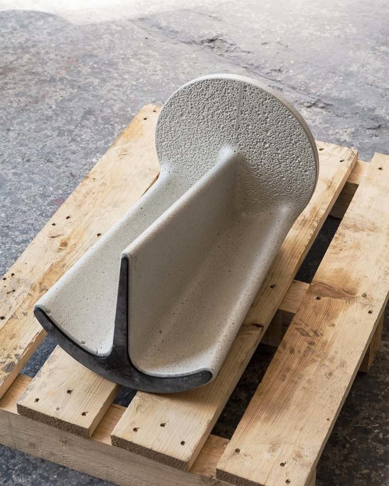Magic，Concrete furniture，Ancora，Sculpture furniture，Anchor base，