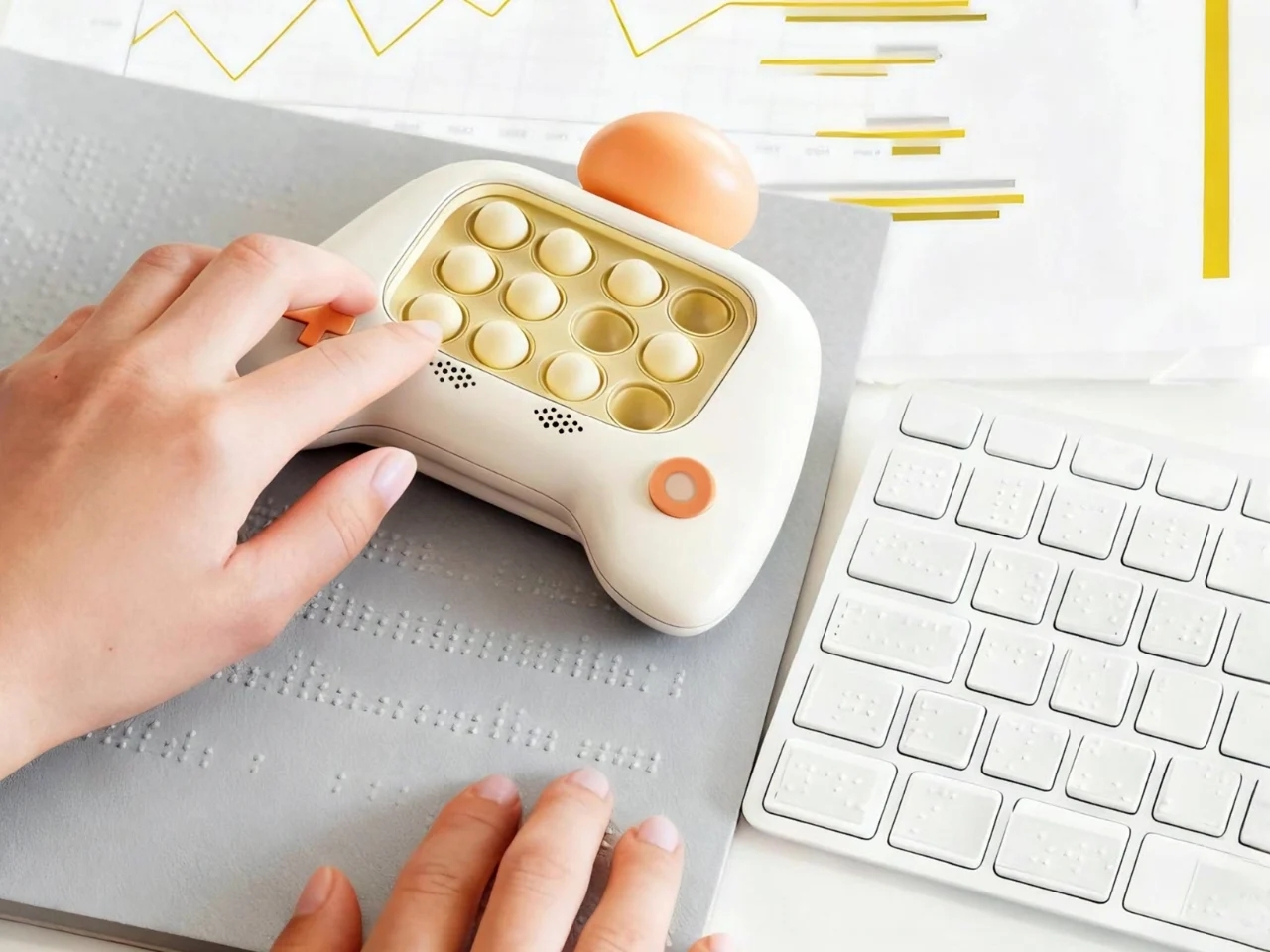 Bubble Braille，recreational machines，Digital，Electronic equipment，