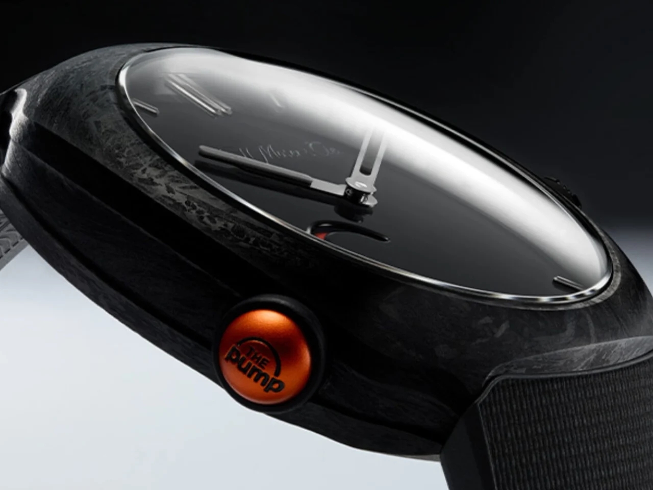 Streamliner Pump，Wristwatch，Wrist watch，Fashion products，