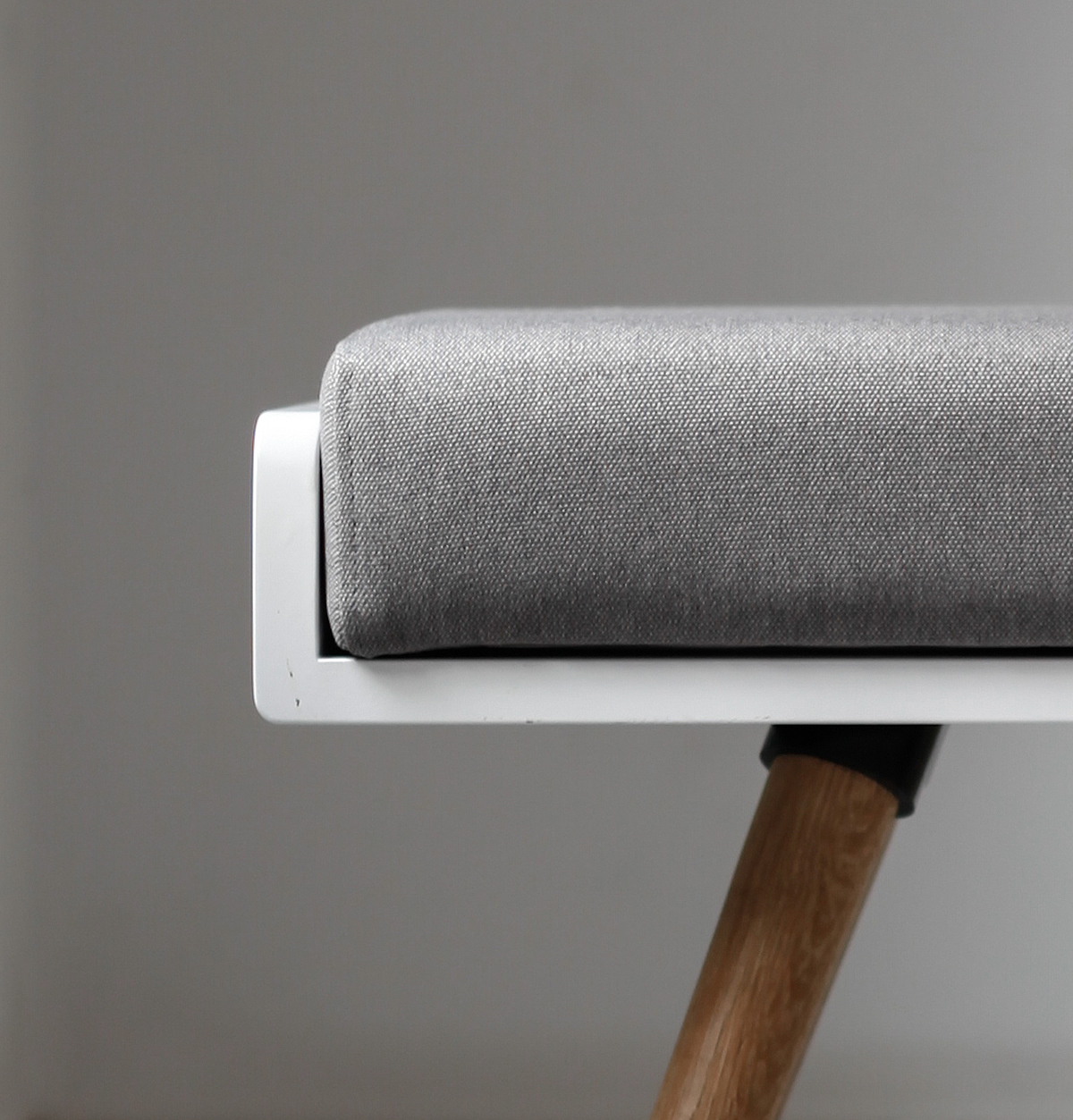 Northern Europe，Simplicity，cloth，White paint，wooden ，chair，furniture，