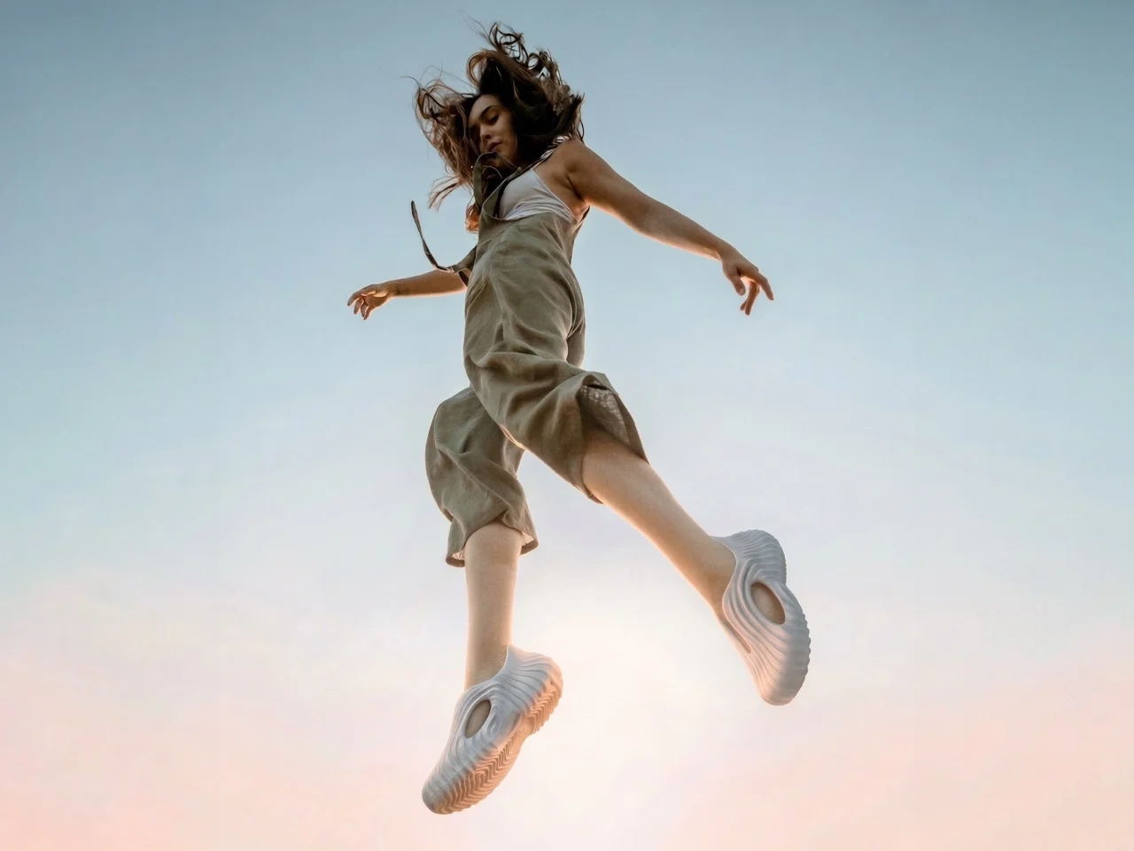Onda Clog，conceptual design，shoes，Outdoor equipment，