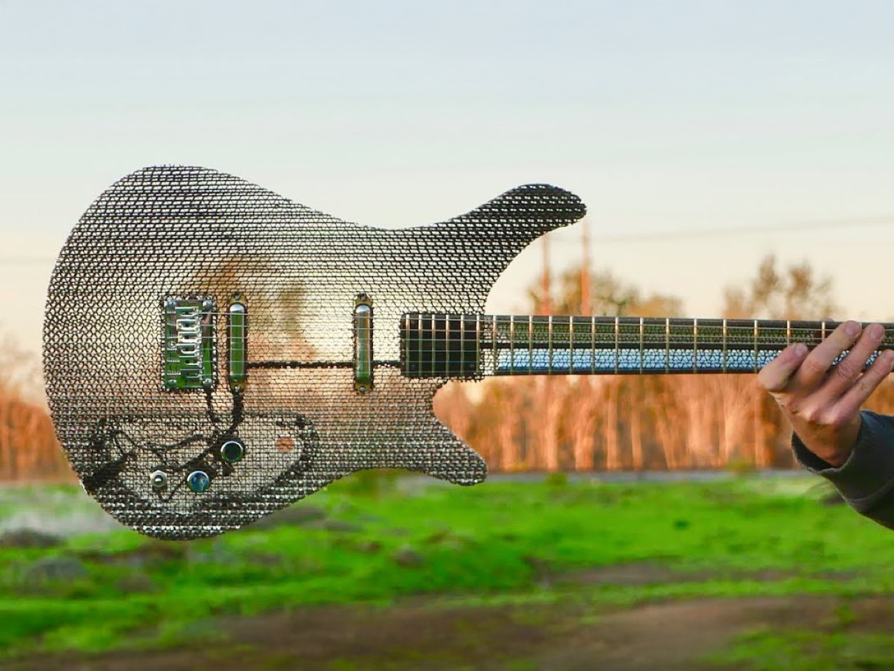 Electric guitar，Corrugated board，originality，Musical Instruments，