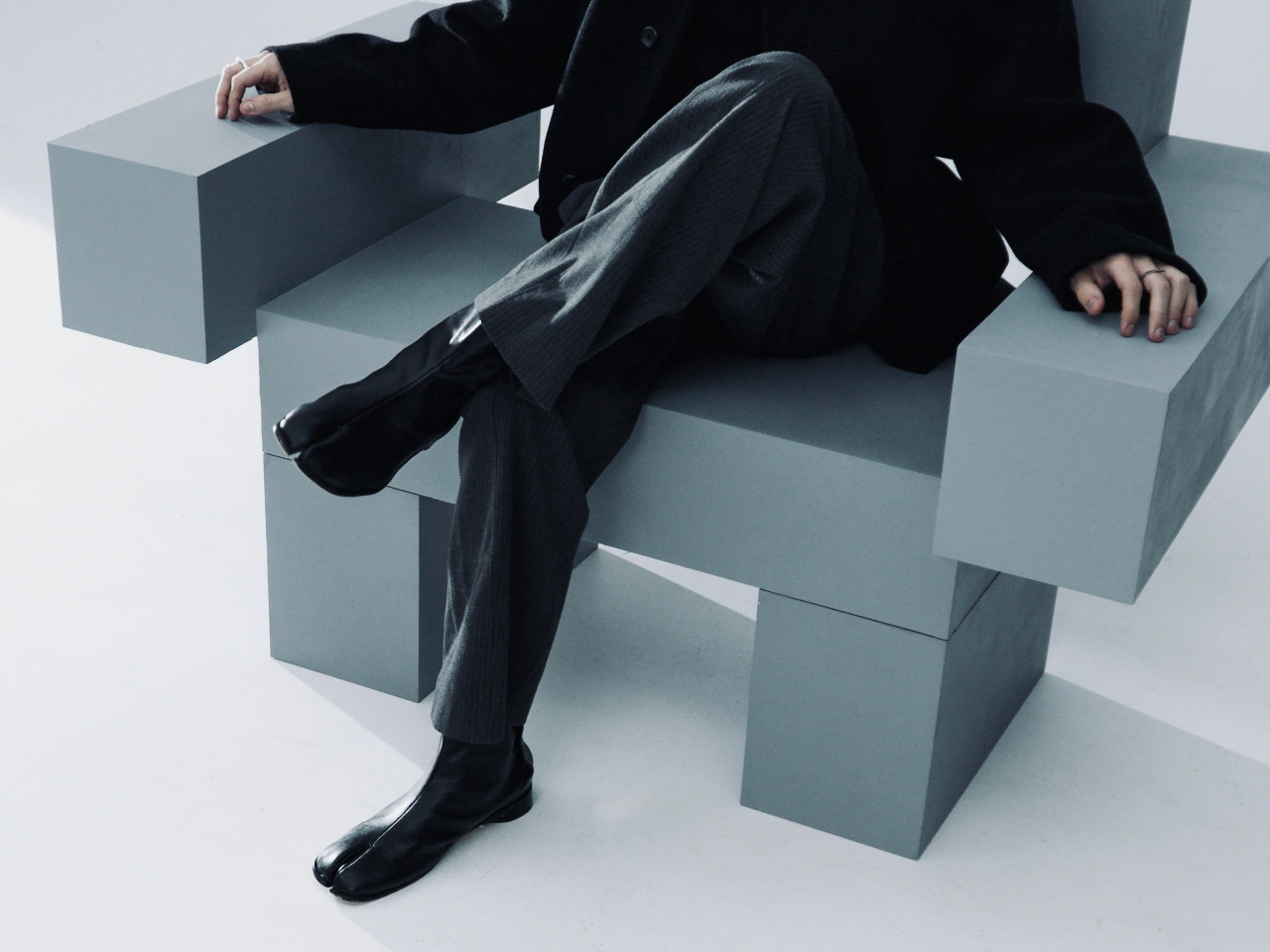 PETG，rudenism，3D printed furniture，Sustainable design，Sculpture Seat，